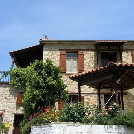 Tsorni Hill Apartment Lefokastro