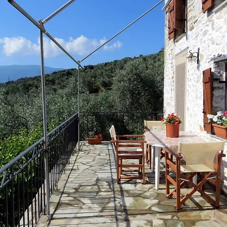 Tsorni Hill * Лефокастро